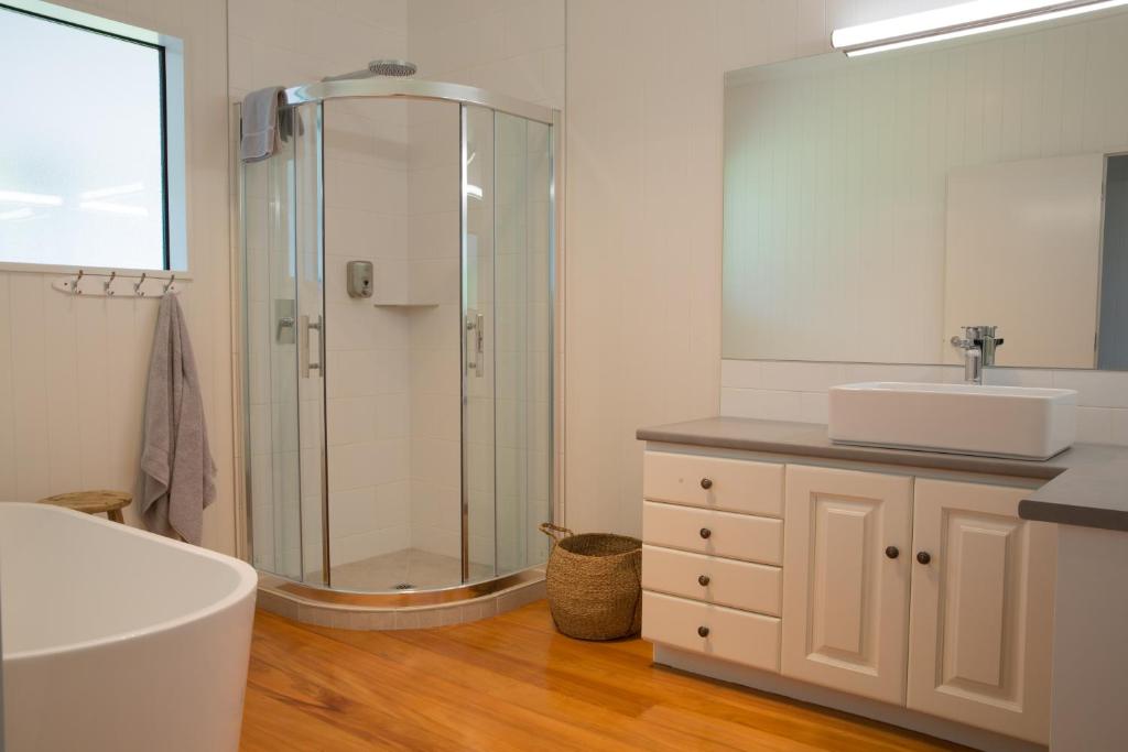 Lakeview Lodge Karapiro - Resim 20