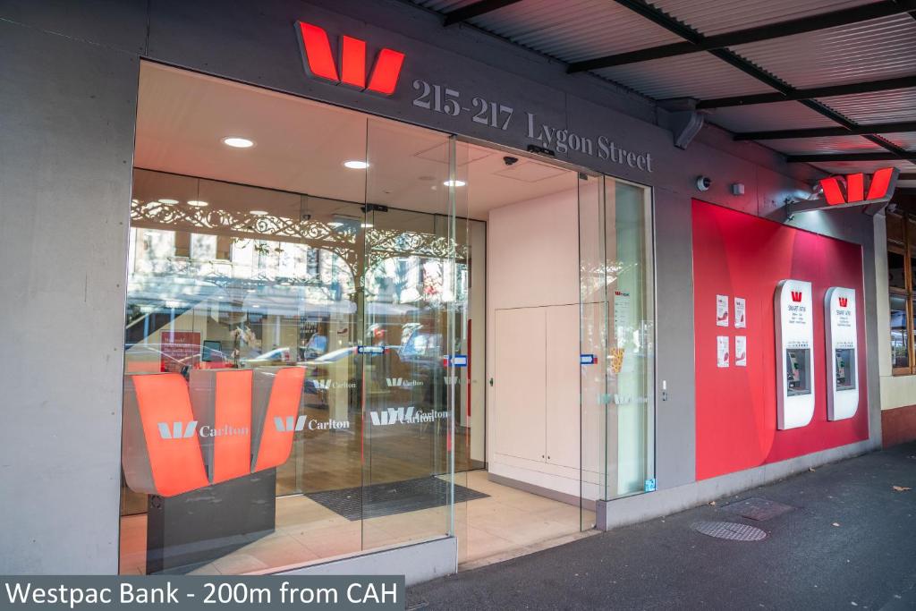 Clocktower Apartment Hotel - Resim 45