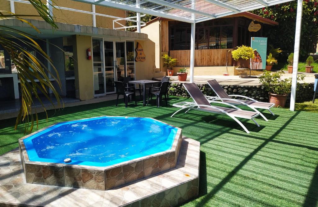 Bazén v ubytování Monte Selva Hotel Spa Termal nebo v jeho okolí