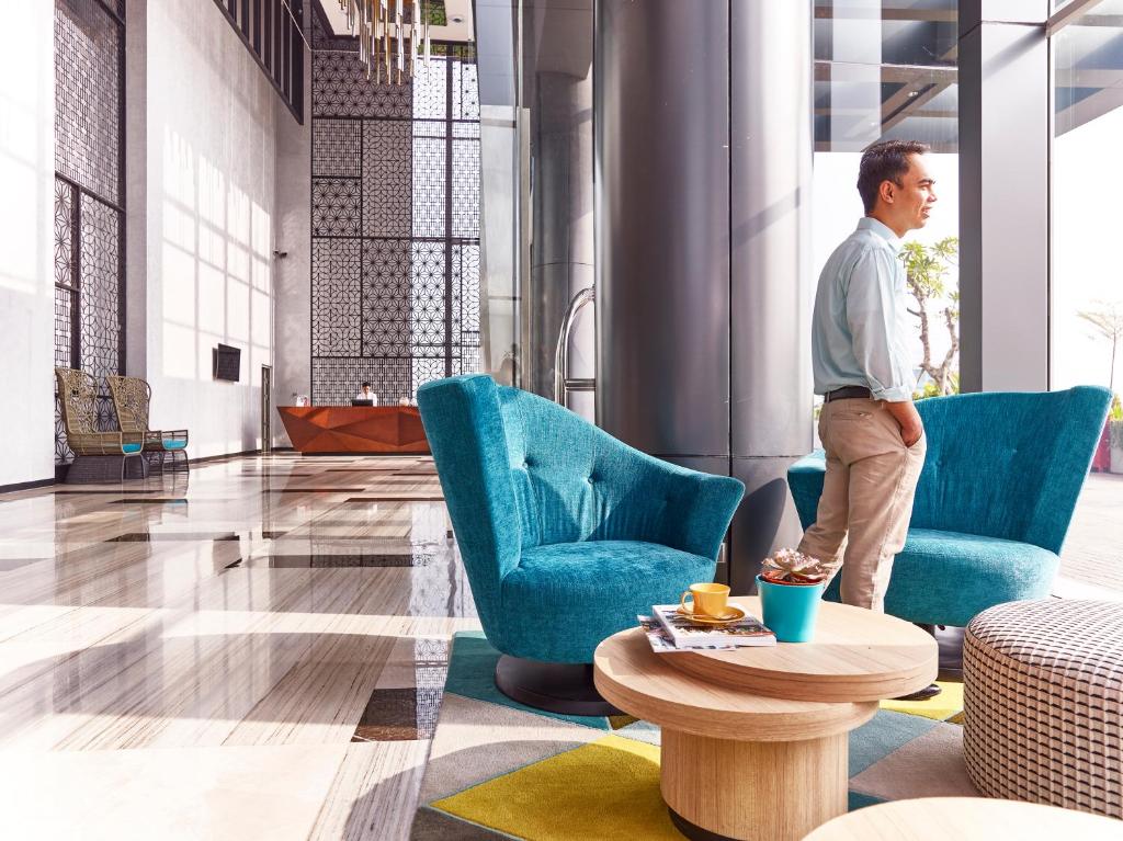 Posezení v ubytování Novotel Karawang