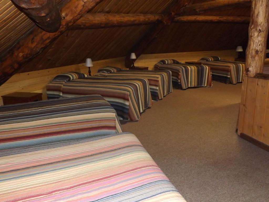 Arizona Mountain Inn & Cabins - 霍根