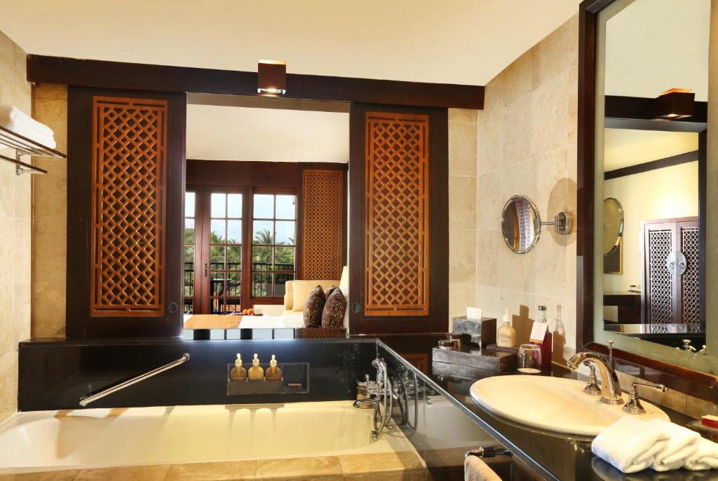 Ayodya Resort Bali - 14