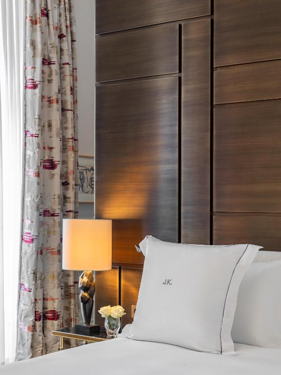 J.K. Place Paris - Resim 39