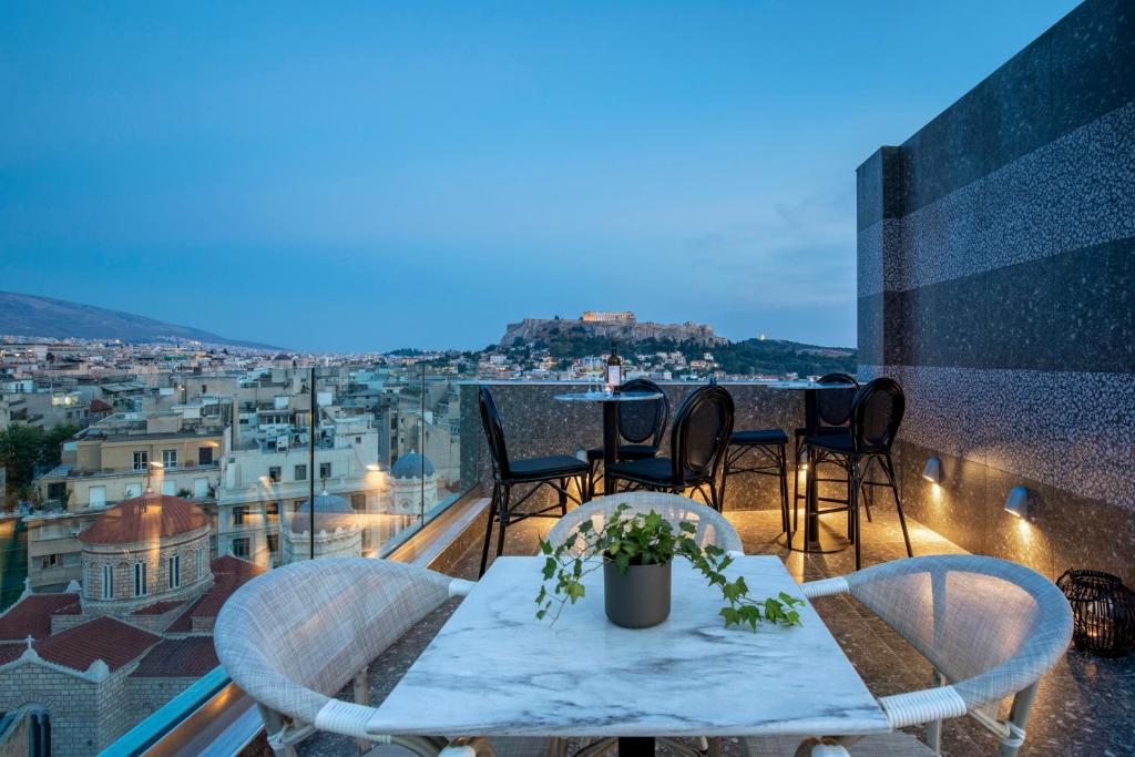 The Pinnacle Athens - Resim 10