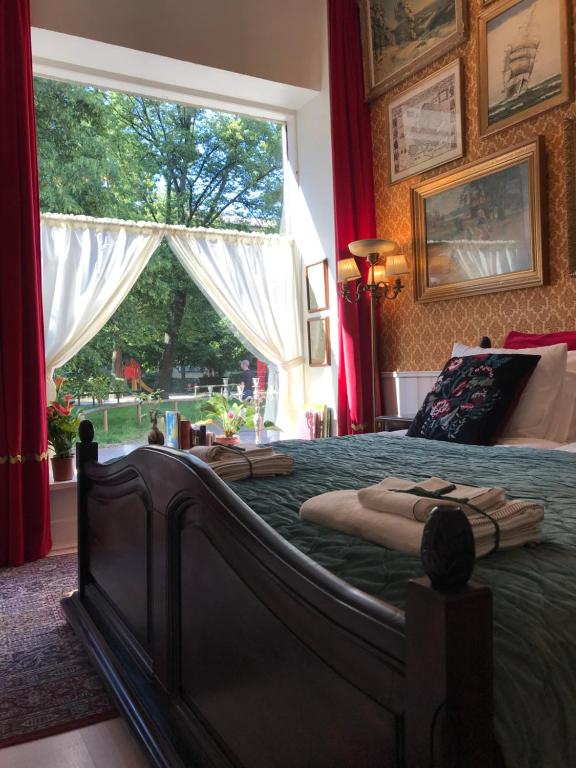 Posezení v ubytování Kungsgatans Gryta & Hotell