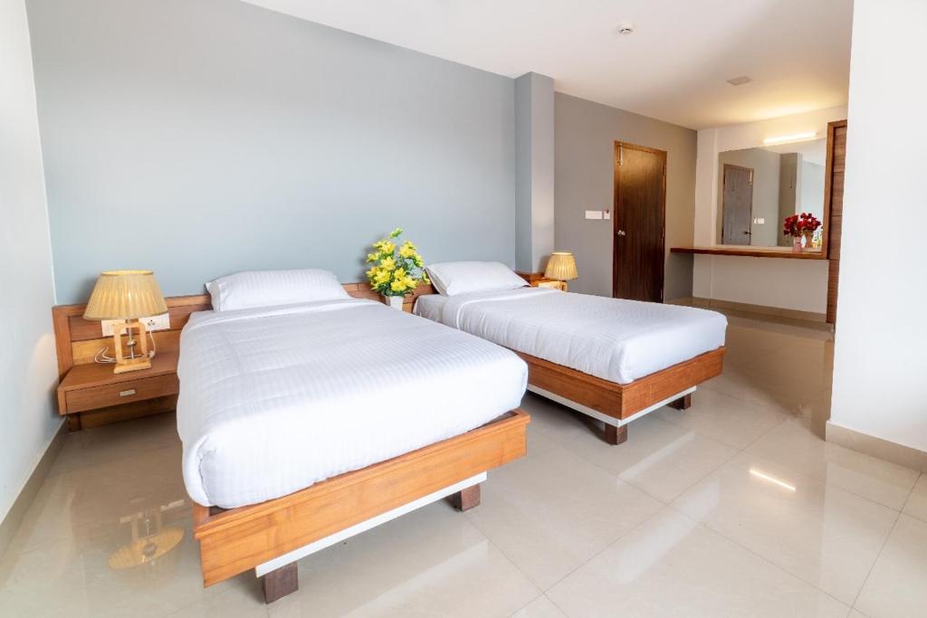 Hotel BKM International - Deluxe Doppel- Oder Zwillingszimmer