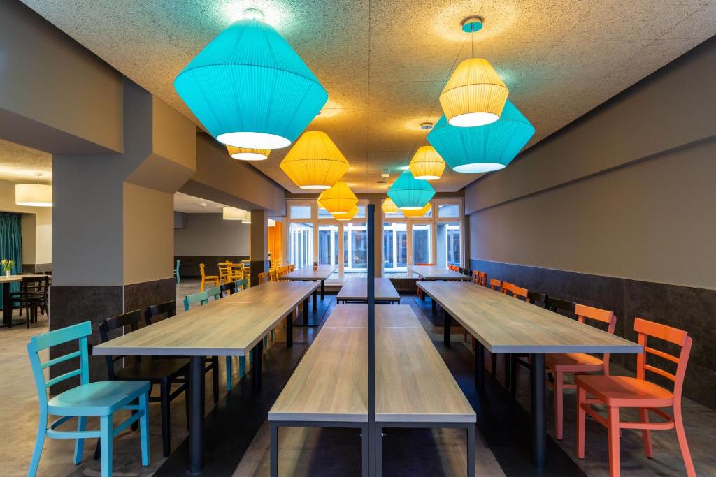 a&o Düsseldorf Hauptbahnhof - Resim 21