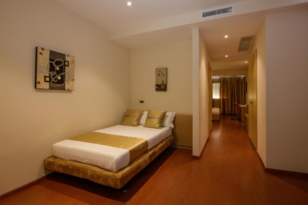 Sky 2 Hotel Tirana - Imazhi 2