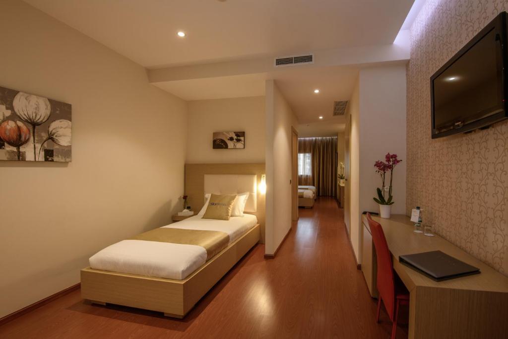 Sky 2 Hotel Tirana - Imazhi 5