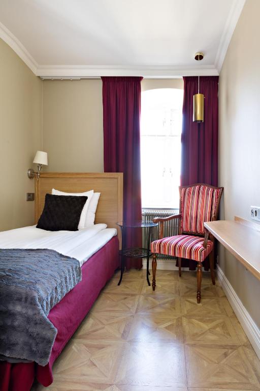 
Standard Single Room
