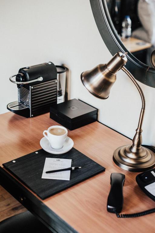 Auberge du Vieux Port by Gray Collection - Resim 42