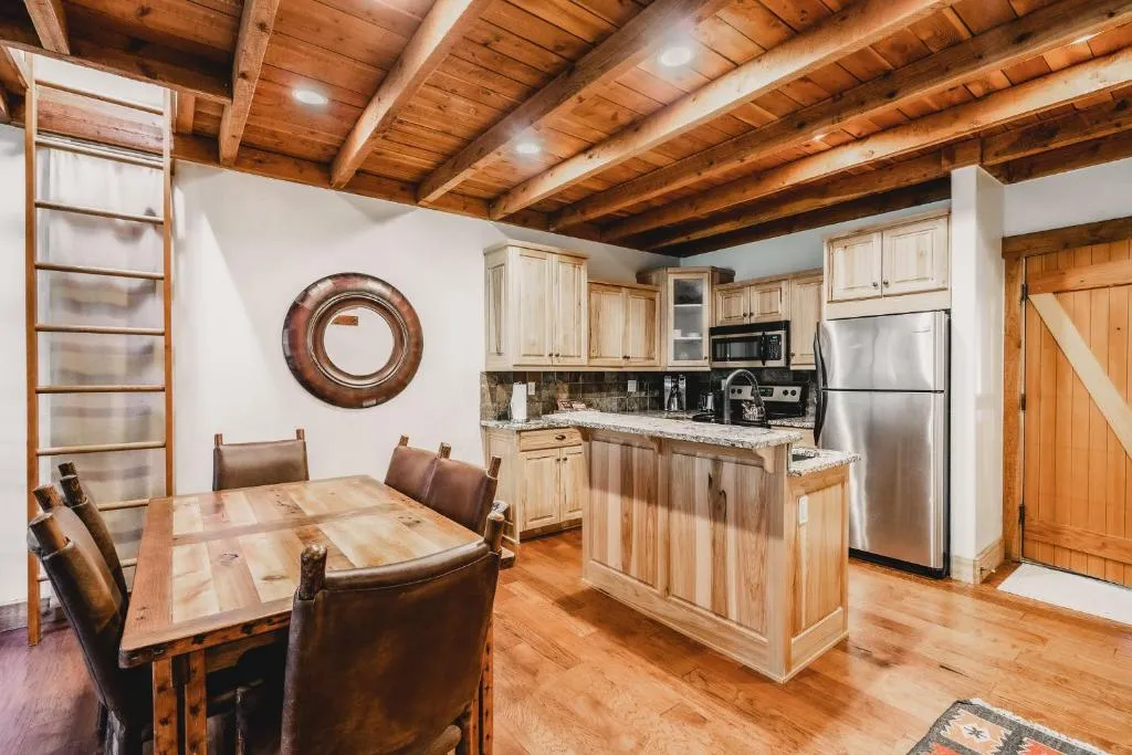 Mountain Loft Cottage