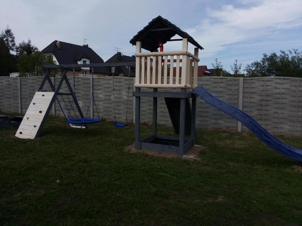 Herní místnost nebo prostor pro děti v ubytování MożeMorze? Ośrodek Domków Letniskowych