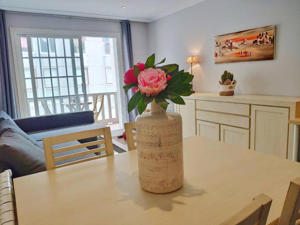 APARTAMENTO LOLA, Sanxenxo, Spanyol - Booking.com