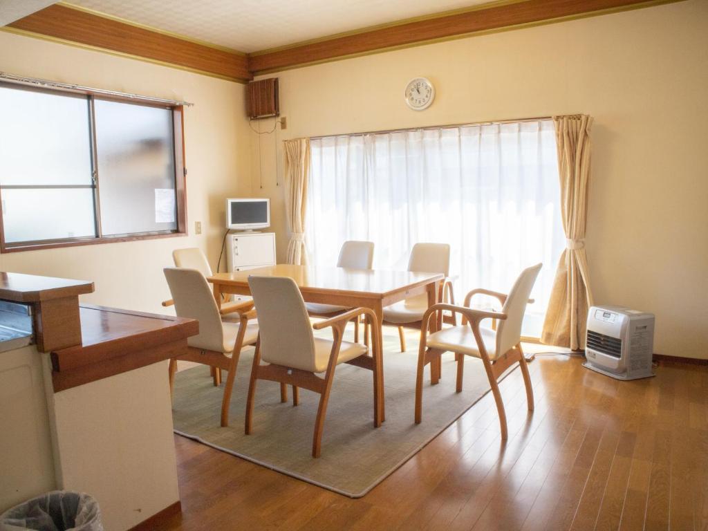 TV a/nebo společenská místnost v ubytování Guesthouse ENN