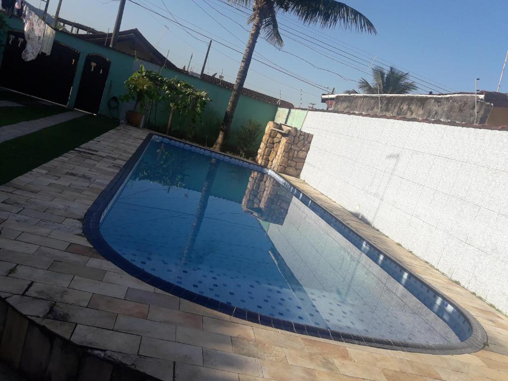  Casa com Piscina