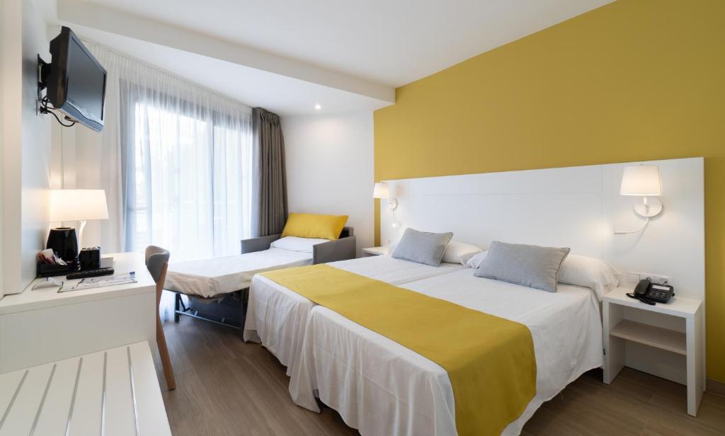 Medplaya Hotel Rio Park - Double Room (3 Adults)