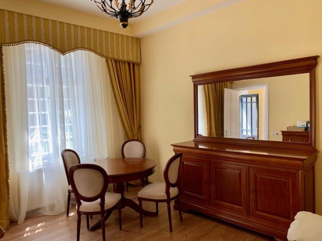 Fotografie z fotogalerie ubytování Castelul Cantacuzino v destinaci Buşteni