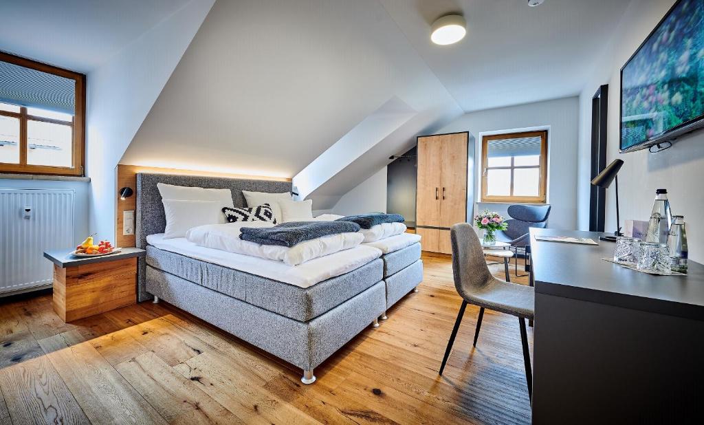 Hotel & Restaurant Herzstück Waldkirchen - Comfort Double Room With Sauna