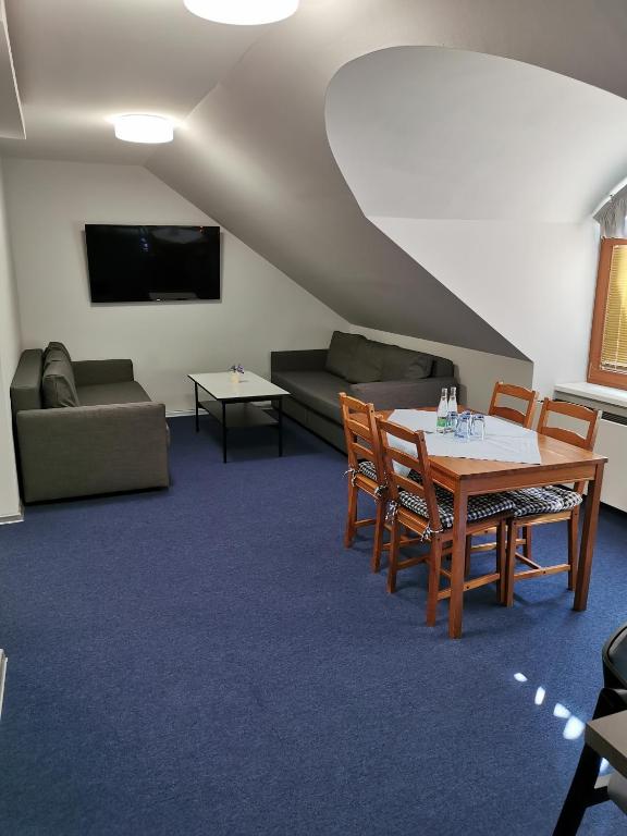 Posezení v ubytování Hotel U Racka