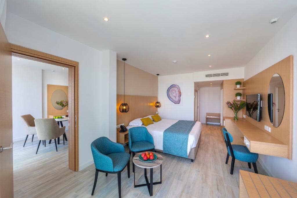 Leonardo Crystal Cove Hotel & Spa – Adults only - Suite Exécutive