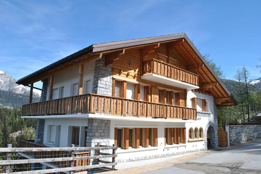 Nespecifikovaný výhled na hory nebo výhled na hory při pohledu z bed and breakfast