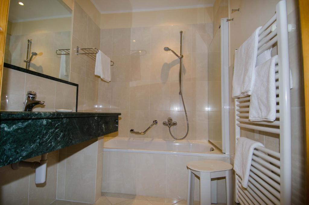 Koupelna v ubytování Hotel Ansitz Kematen ***S