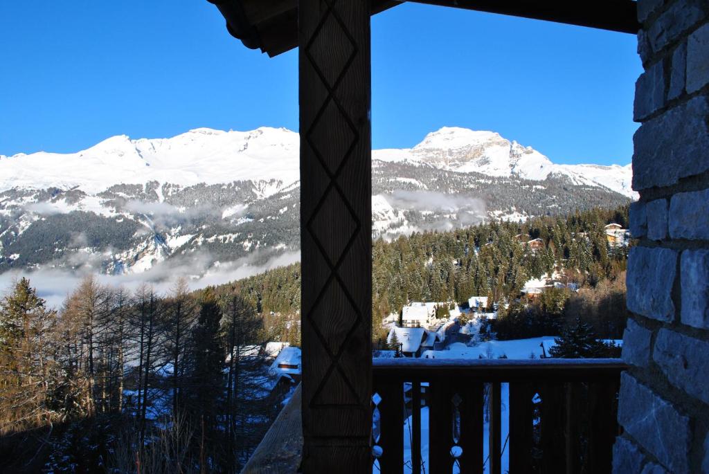 Nespecifikovaný výhled na hory nebo výhled na hory při pohledu z bed and breakfast