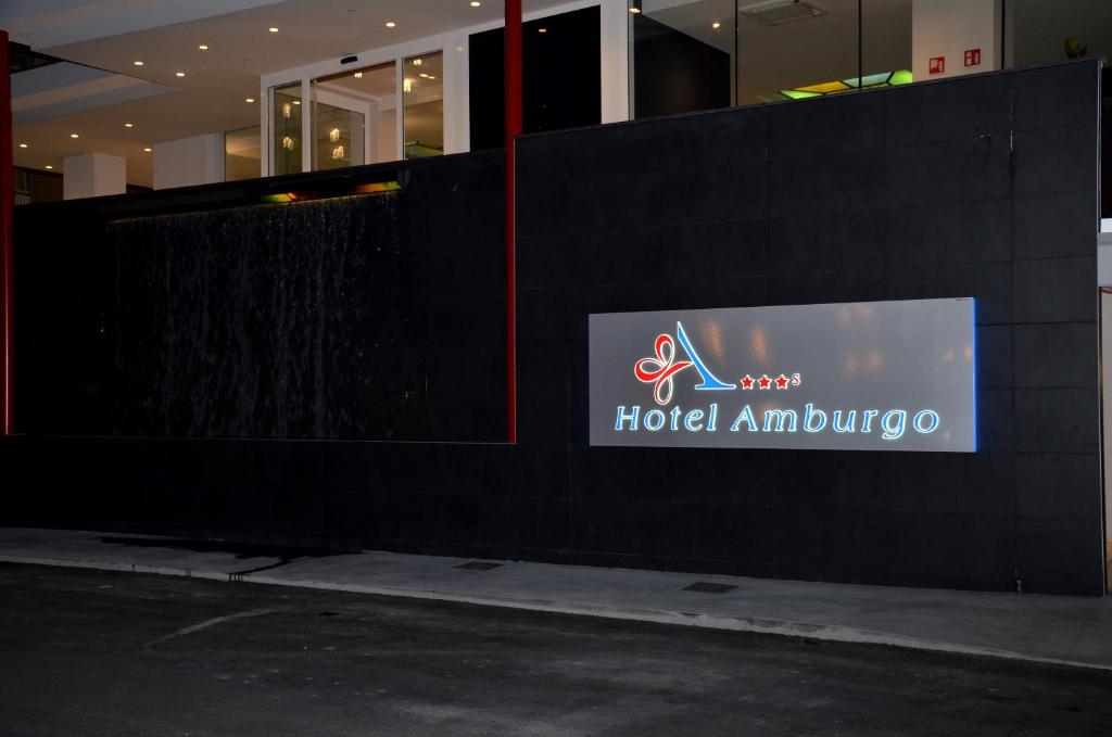 Сертификат, награда, вывеска или другой документ, выставленный в Hotel Amburgo