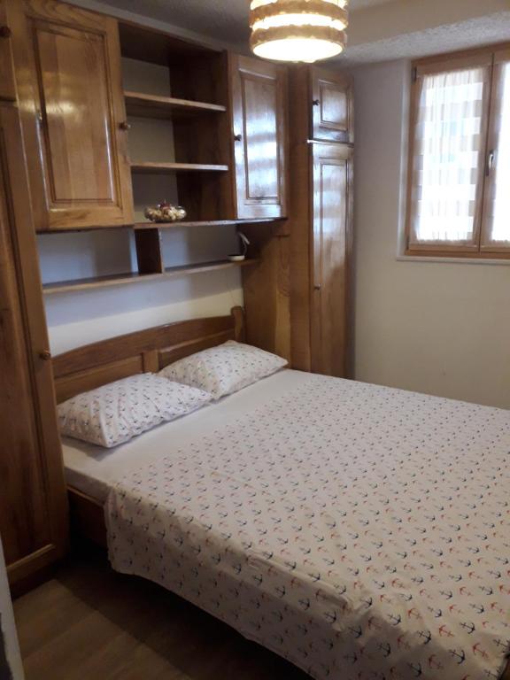 Posteľ alebo postele v izbe v ubytovaní Apartmani MATKO