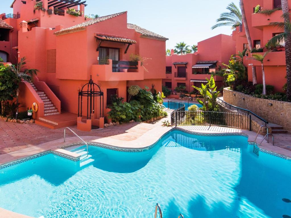 Rentandhomes marbella luxury beach, Marbella – Updated 2022 ...