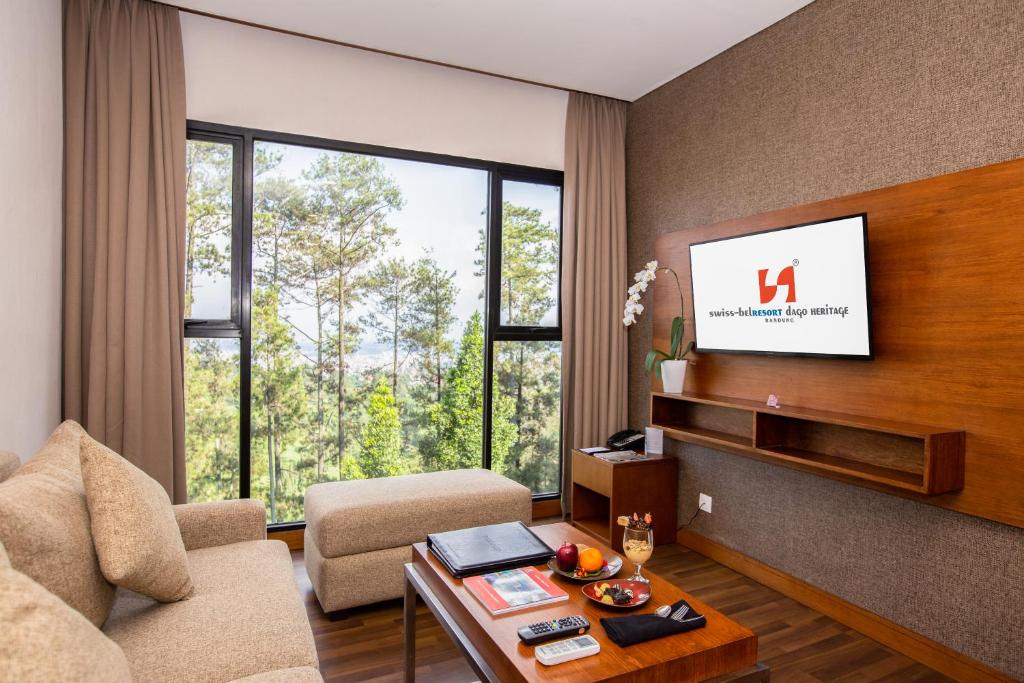 Swiss-Belresort Dago Heritage - Hay Suite