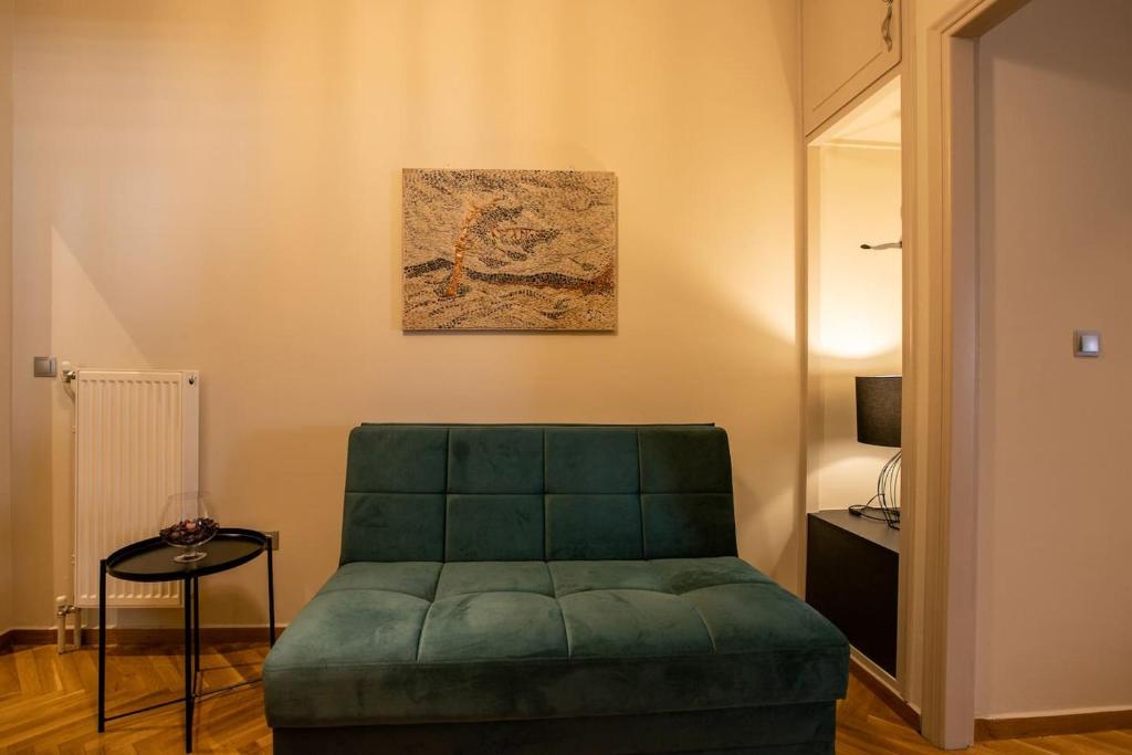 Fotografie z fotogalerie ubytování Luxurious 4 bdrm+3 bath Apt in the heart of Athens v Aténách
