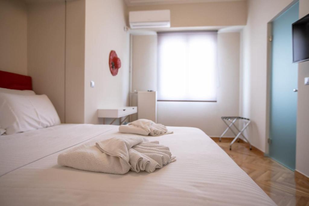 Fotografie z fotogalerie ubytování Luxurious 4 bdrm+3 bath Apt in the heart of Athens v Aténách