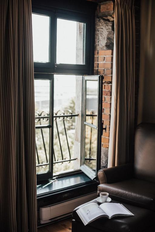 Auberge du Vieux Port by Gray Collection - Resim 41