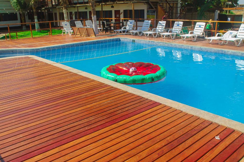 Bassein majutusasutuses Wild Rover Beach Mancora või selle lähedal