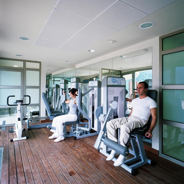 Fitness centrum a/nebo fitness zařízení v ubytování Parador de Vielha