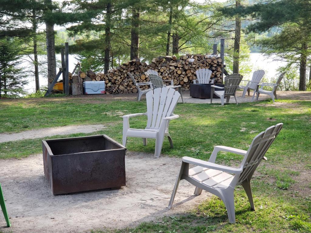 Zahrada ubytování Chalet F116 Mont-Tremblant Nord