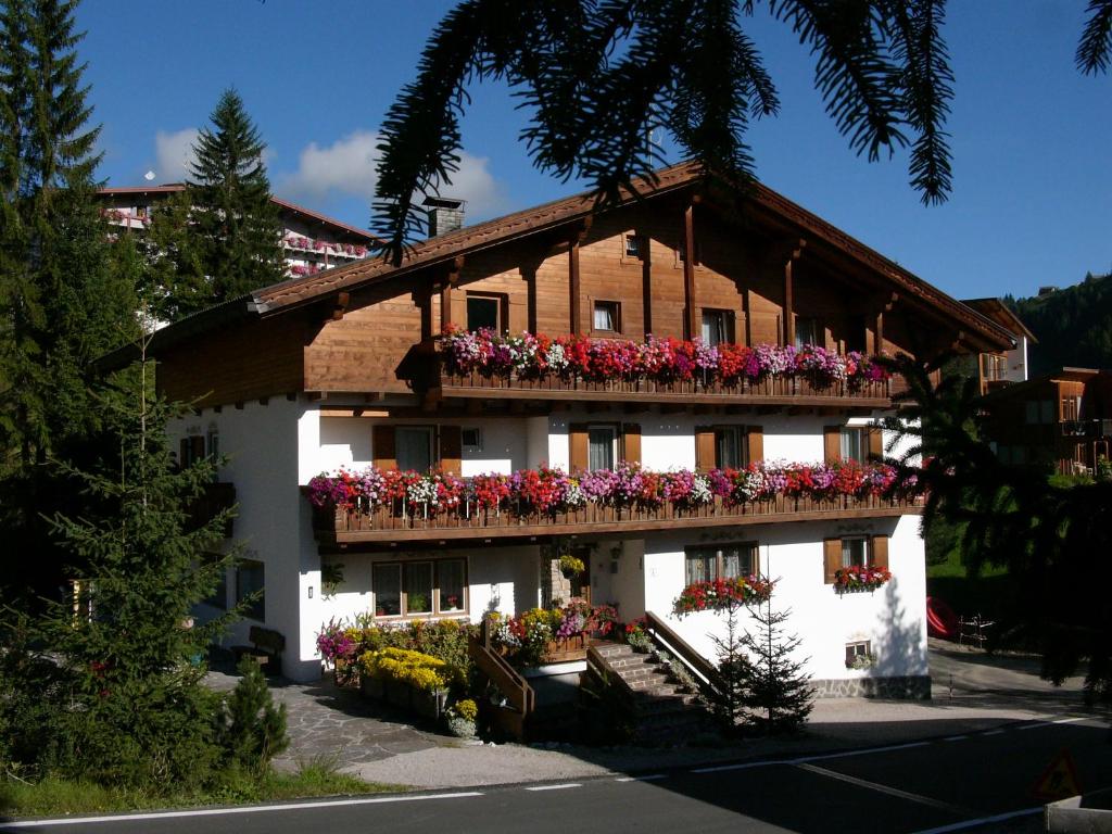 Budova, kde se bed and breakfast nachází