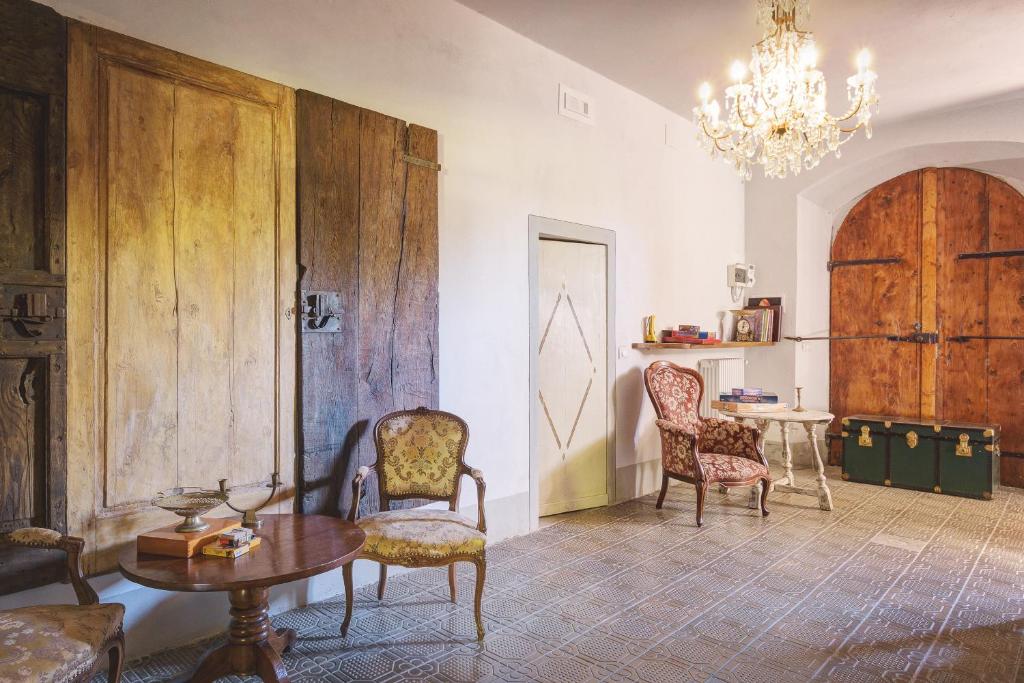 Posezení v ubytování Palazzo Gatteschi
