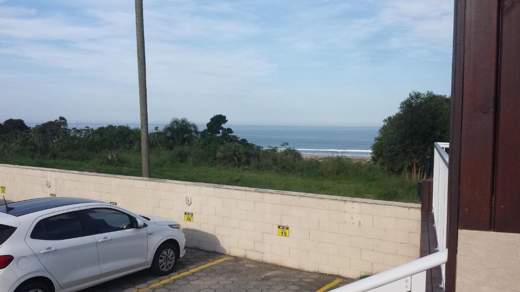  Apto com vista para o mar
