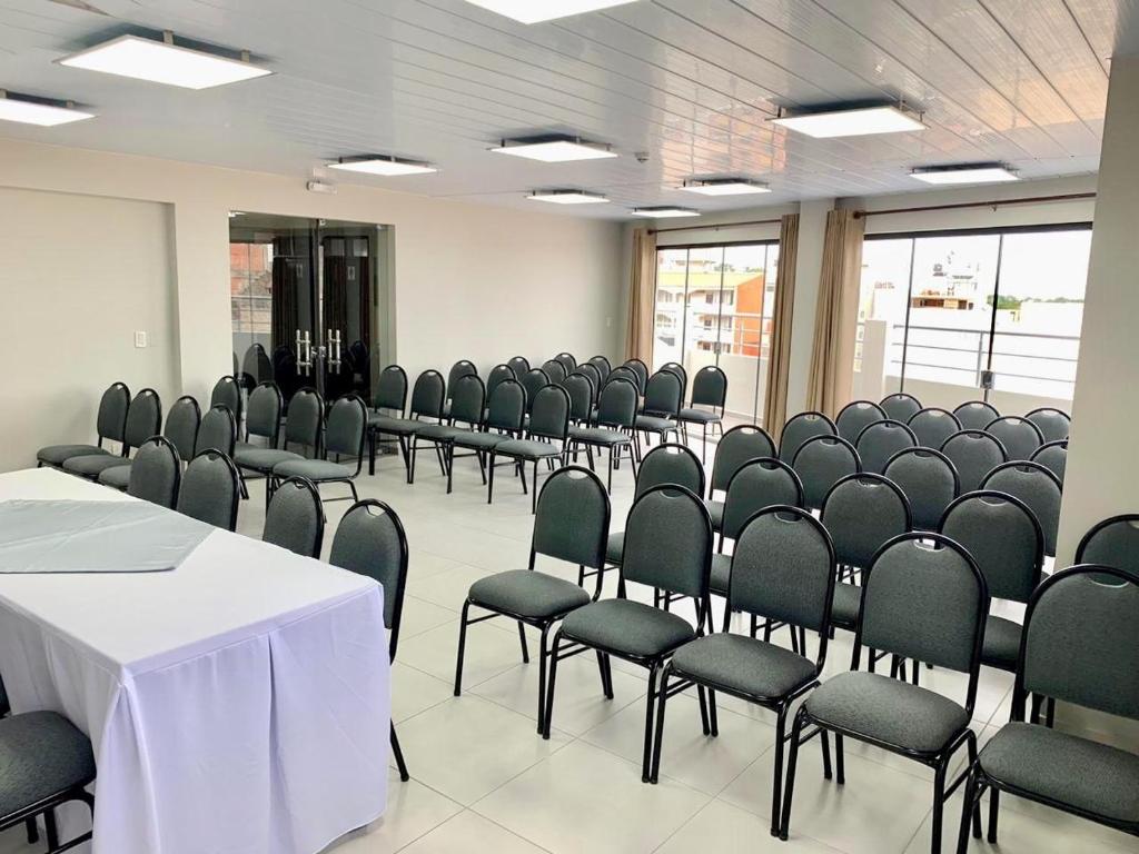 AH Hotel - Hizvo