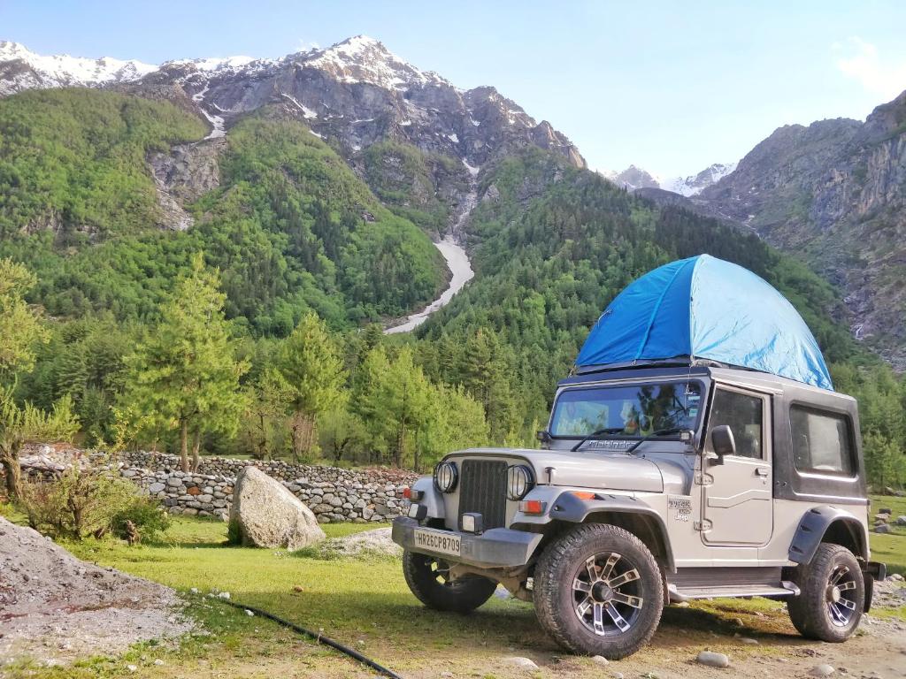 Příroda nedaleko luxury tent