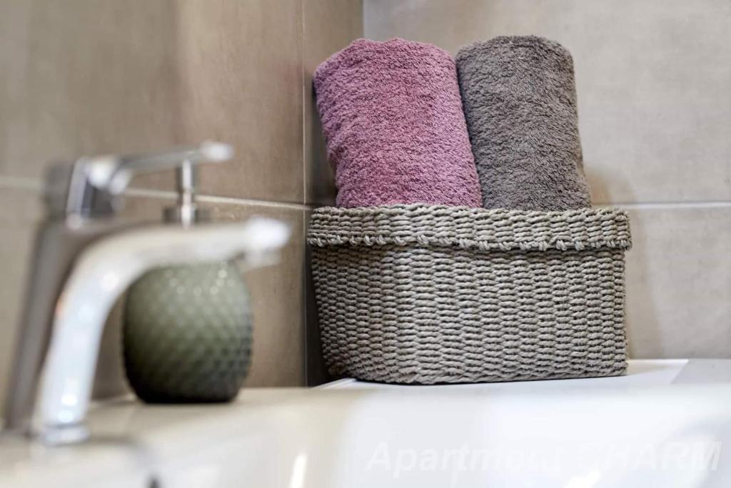 Kúpeľňa v ubytovaní Luxury apartment Charm with pool
