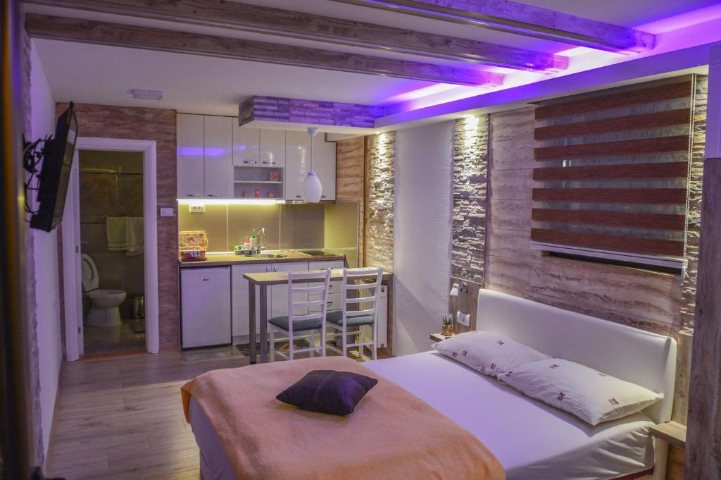 Krevet ili kreveti u jedinici u okviru objekta Apartments Josipovic