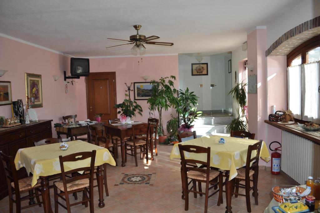 Restaurace v ubytování Agriturismo Ai Piacentini