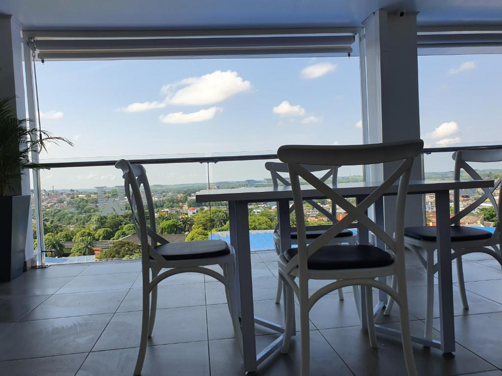 Un balcón o terraza de HOTEL A1 EXPRESS