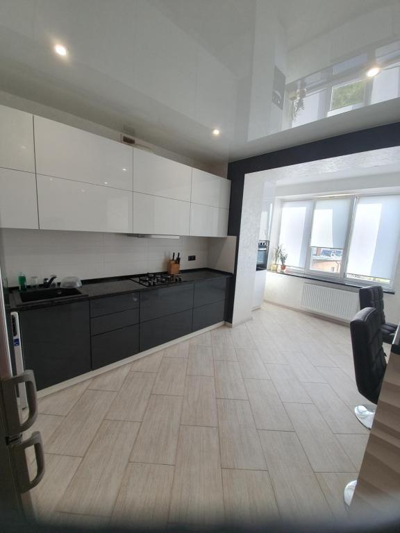 вулиця Дмитра Іващенка Апартаменти - Appartement Met één Slaapkamer