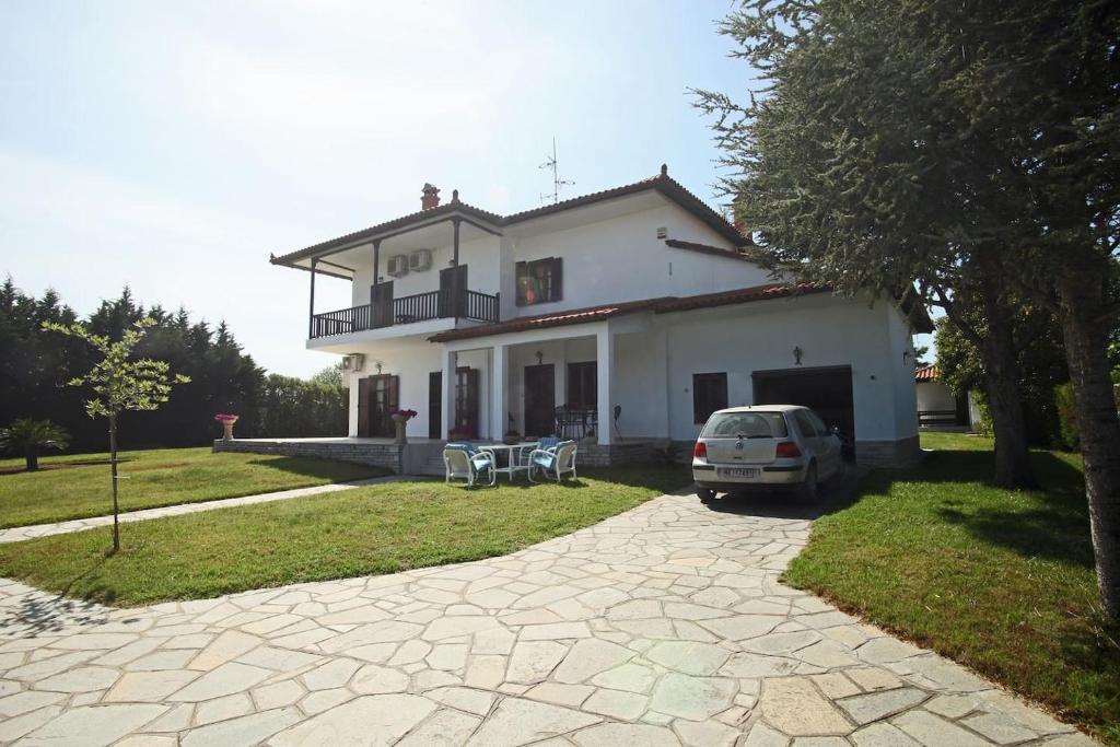 The building in which A villát is located