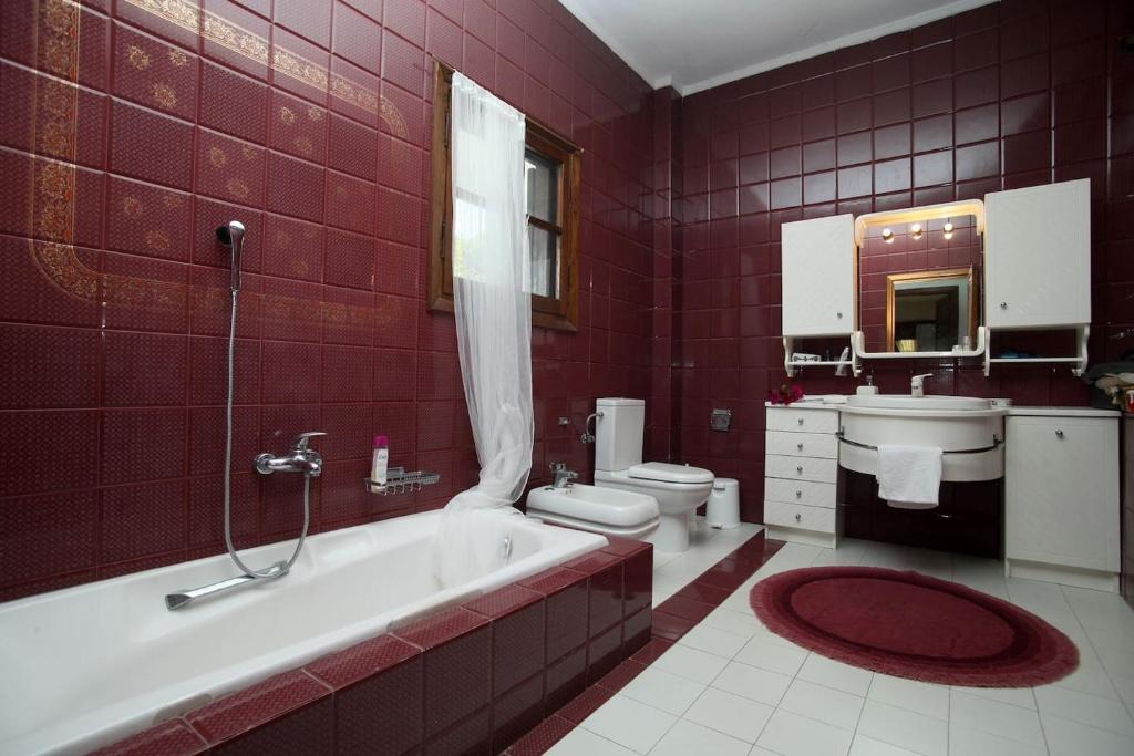 A bathroom at Villa Aurora